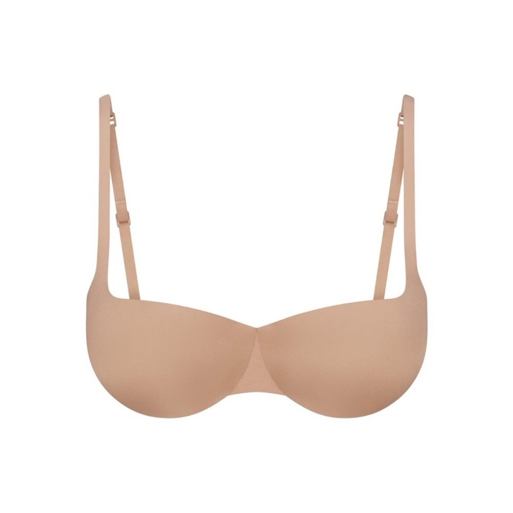 SKIMS Nude Smooth Underwire Bra